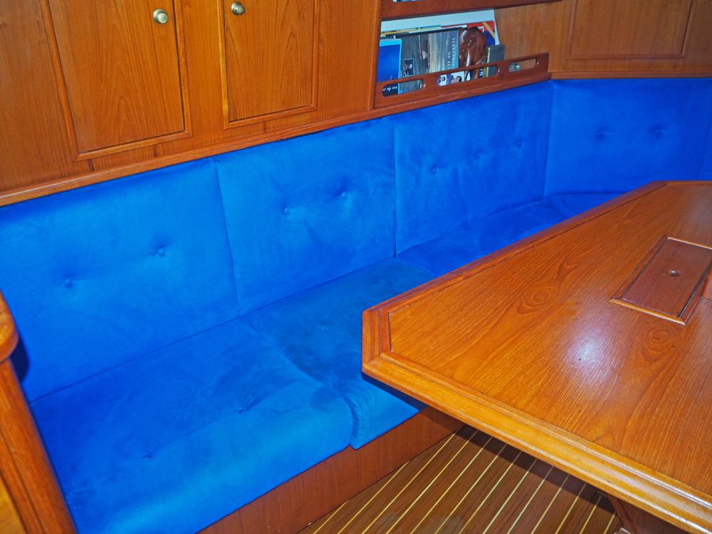 Salon, H&eacute;bergements